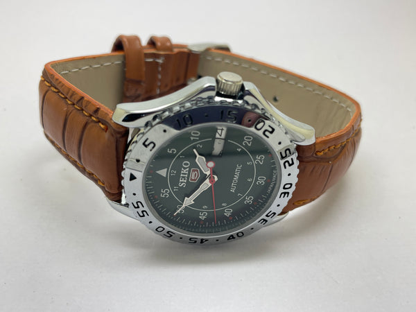 Seiko 5 Automatic