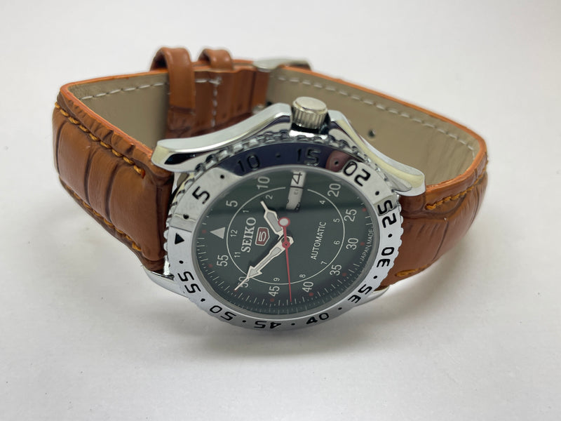 Seiko 5 Automatic