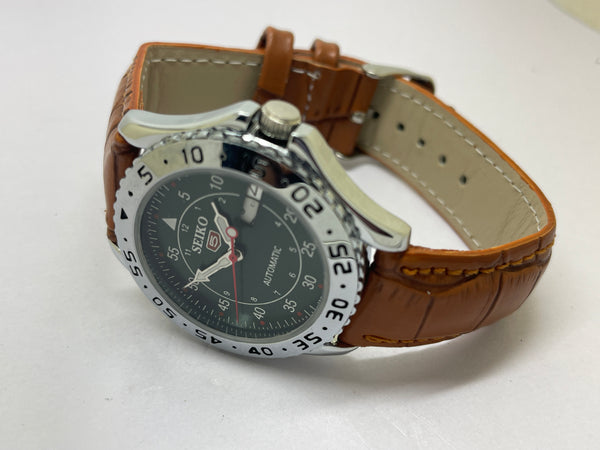 Seiko 5 Automatic