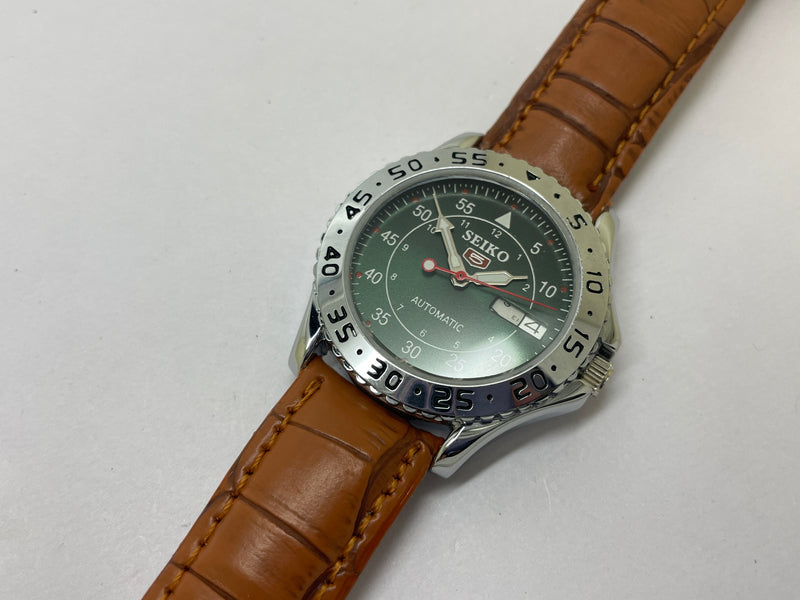 Seiko 5 Automatic