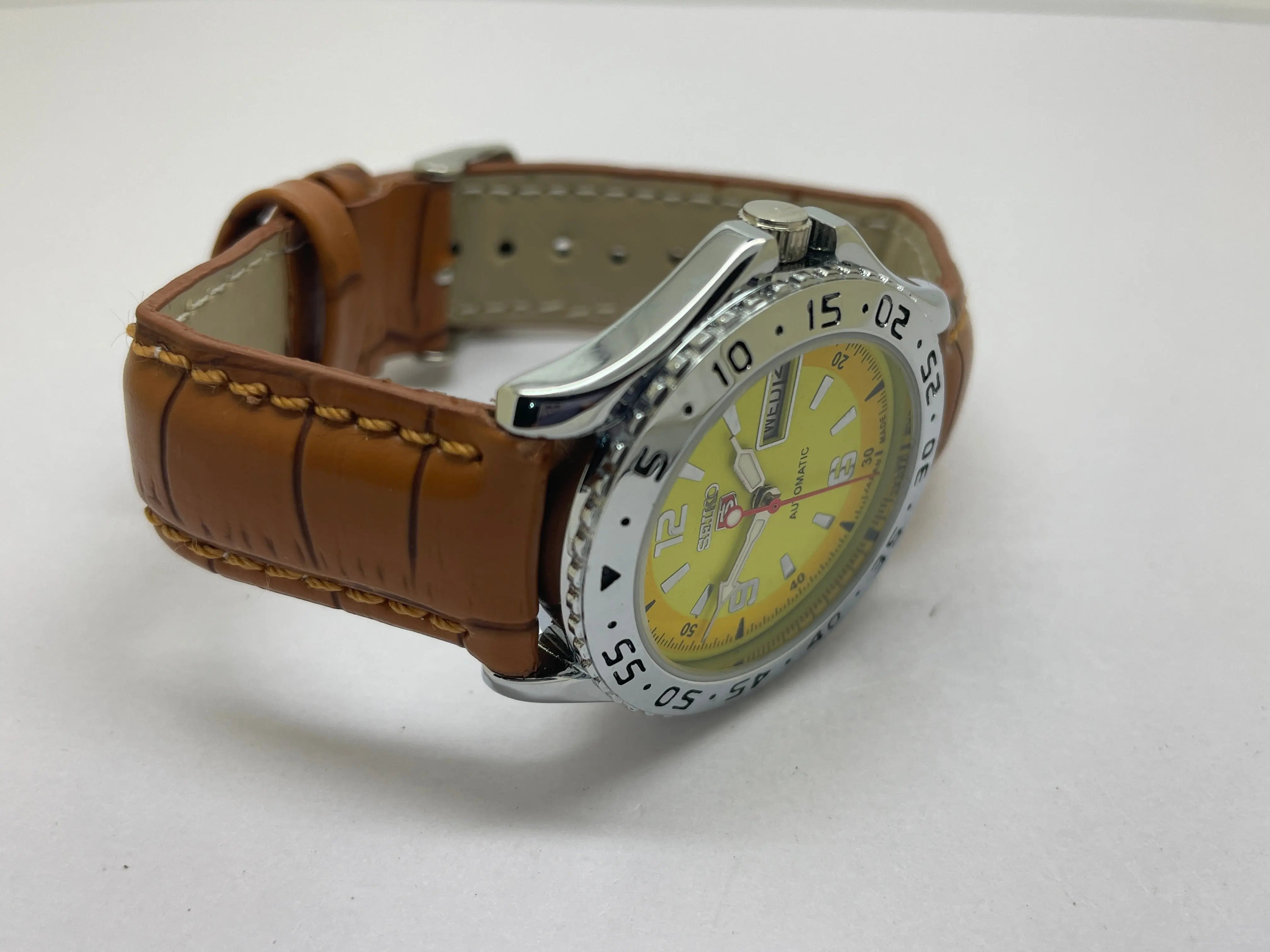 Seiko 5 Black Dial Automatic Vintage Watch National Watches