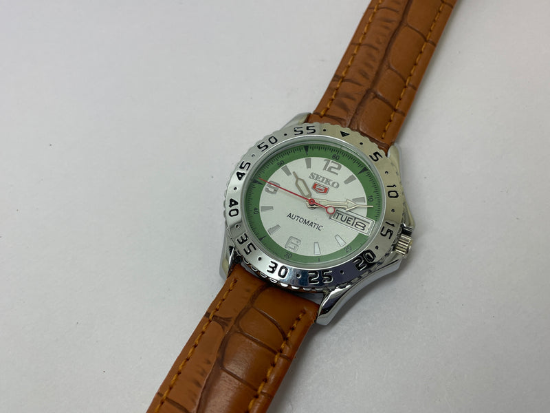 Seiko 5 Black Dial Automatic Vintage Watch sports