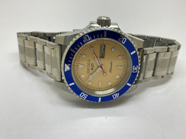 Seiko 5 Black Dial Automatic Vintage Watch sports