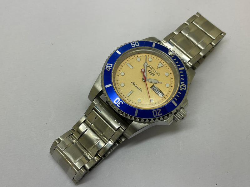 Seiko 5 Black Dial Automatic Vintage Watch sports
