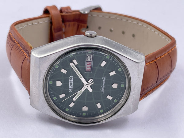 Seiko 5 Black Dial Automatic Vintage Watch