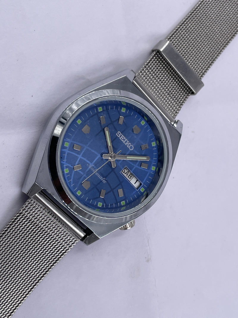 Seiko 5 Black Dial Automatic Vintage Watch