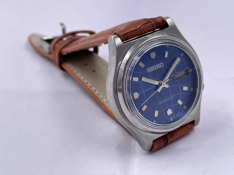 Seiko 5 Black Dial Automatic Vintage Watch