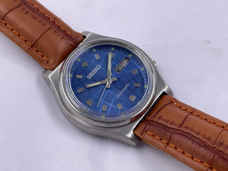 Seiko 5 Black Dial Automatic Vintage Watch