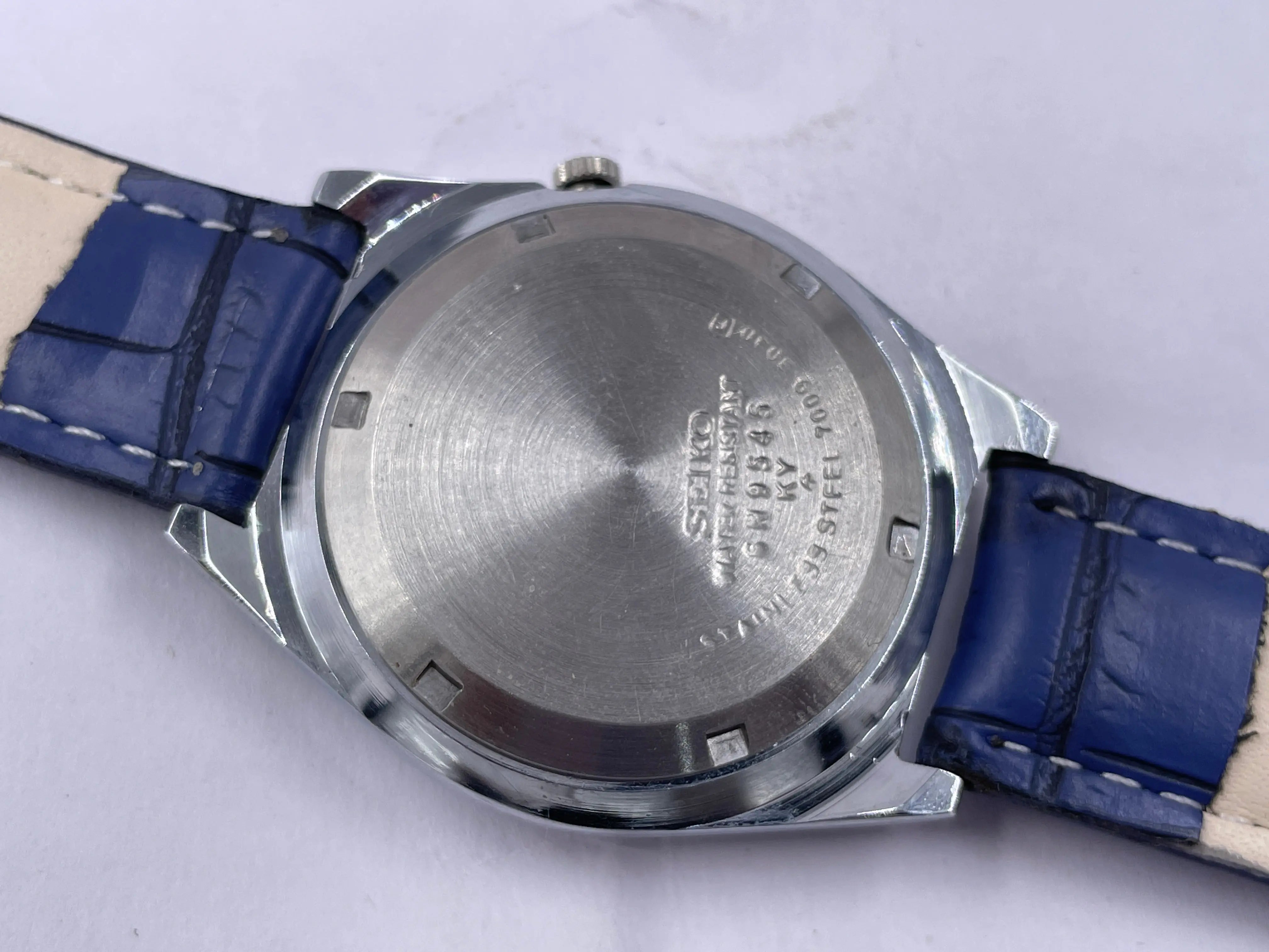 Seiko 5 Black Dial Automatic Vintage Watch - National Watches