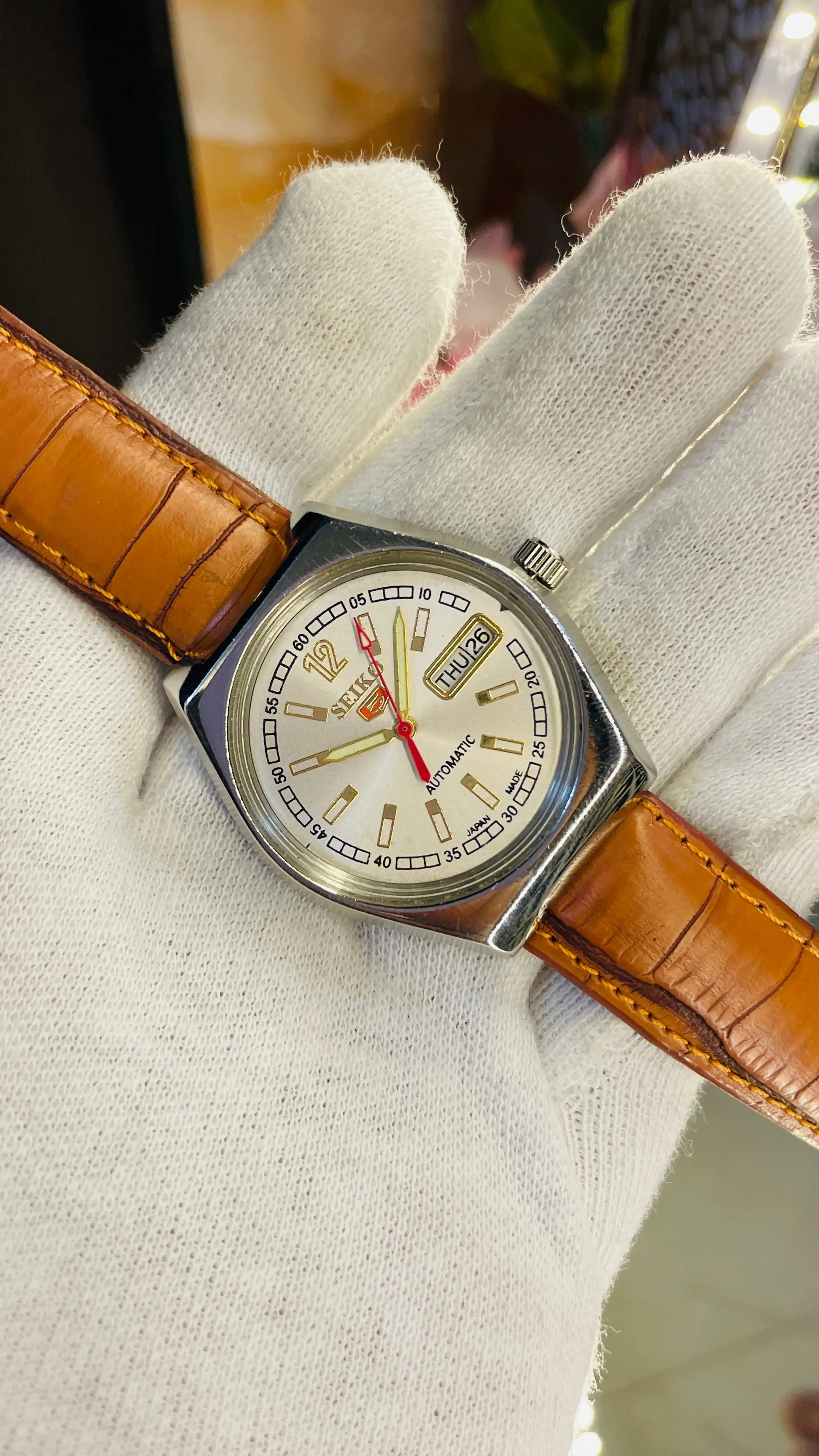 Seiko 5 Automatic Men’s Watch – Vintage Japan Model | Restored & Ready to Wear National Watches