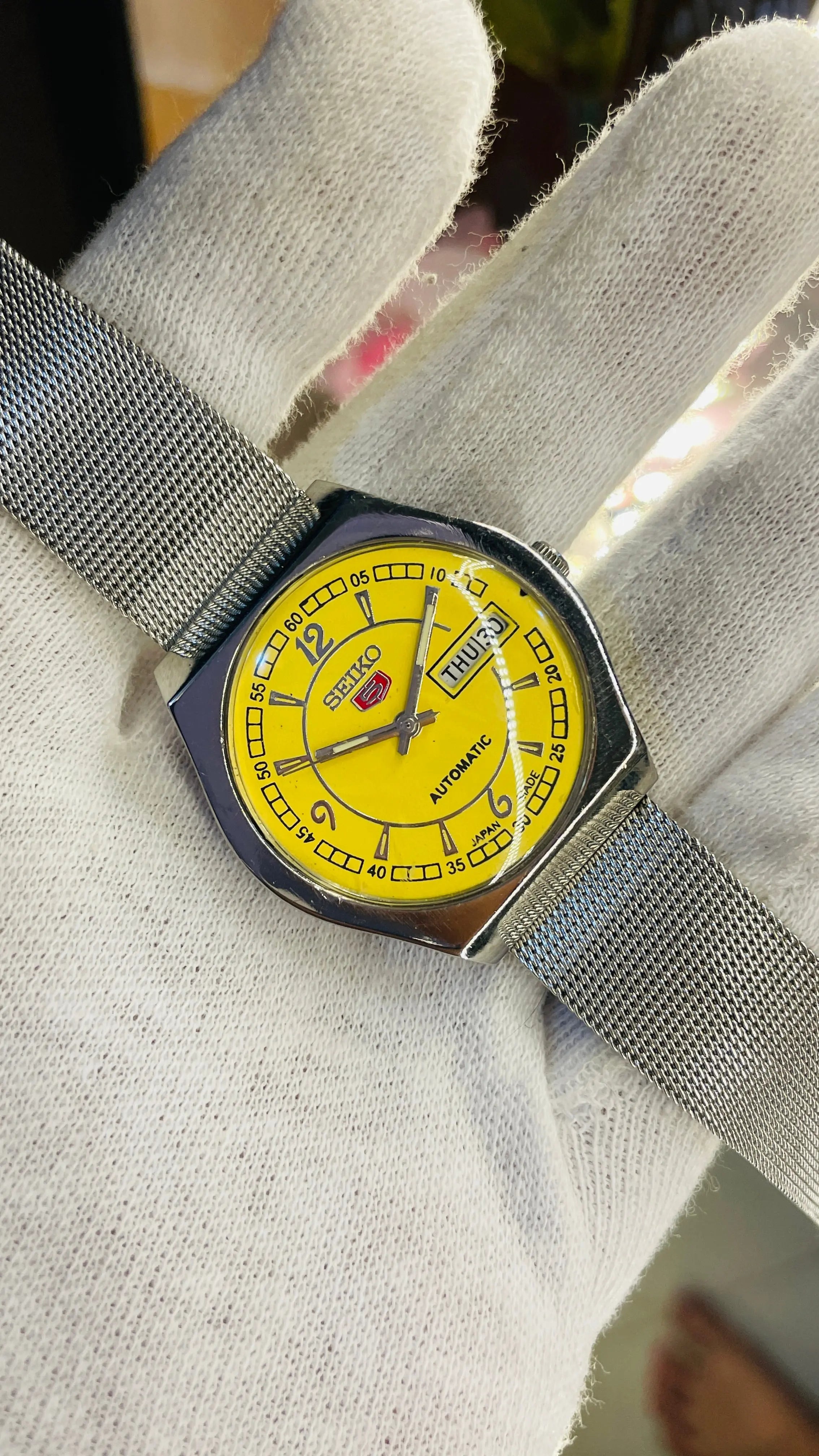 Seiko 5 Automatic Men’s Watch – Vintage Japan Model | Restored & Ready to Wear National Watches