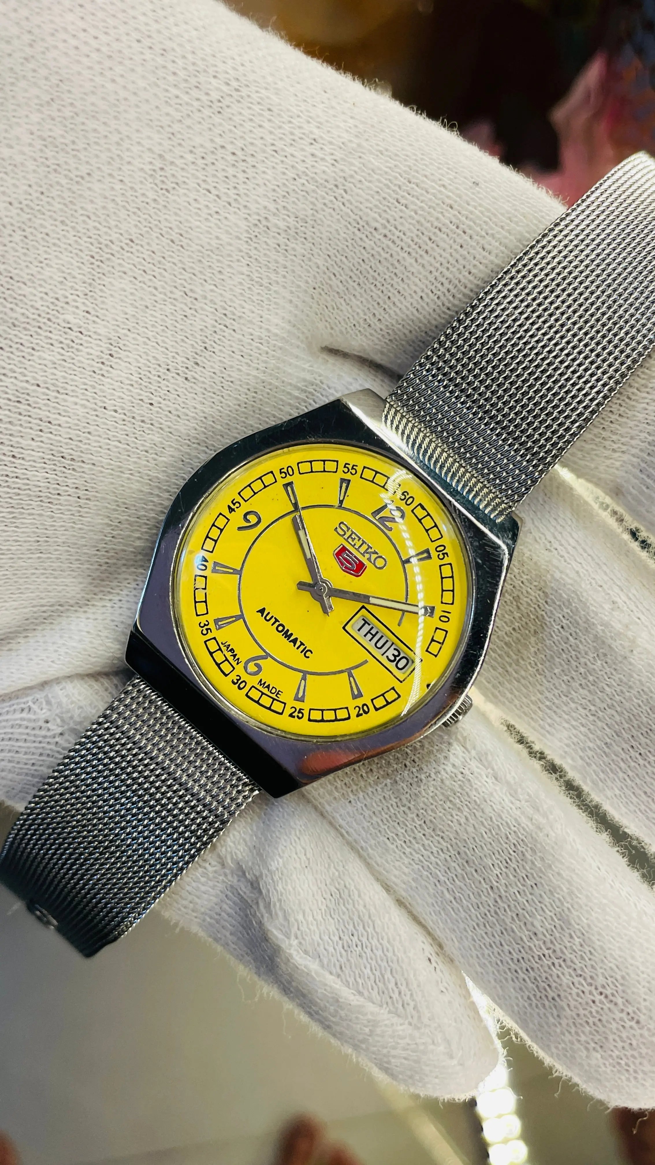 Seiko 5 Automatic Men’s Watch – Vintage Japan Model | Restored & Ready to Wear National Watches