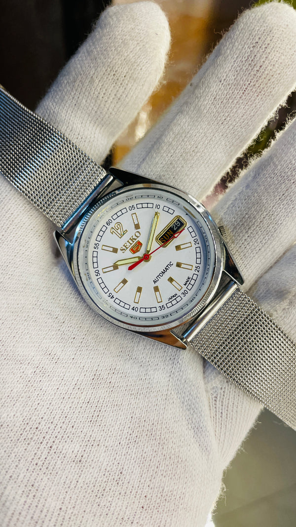 Seiko 5 Automatic Men’s Watch – Vintage Japan Model | Restored & Ready to Wear