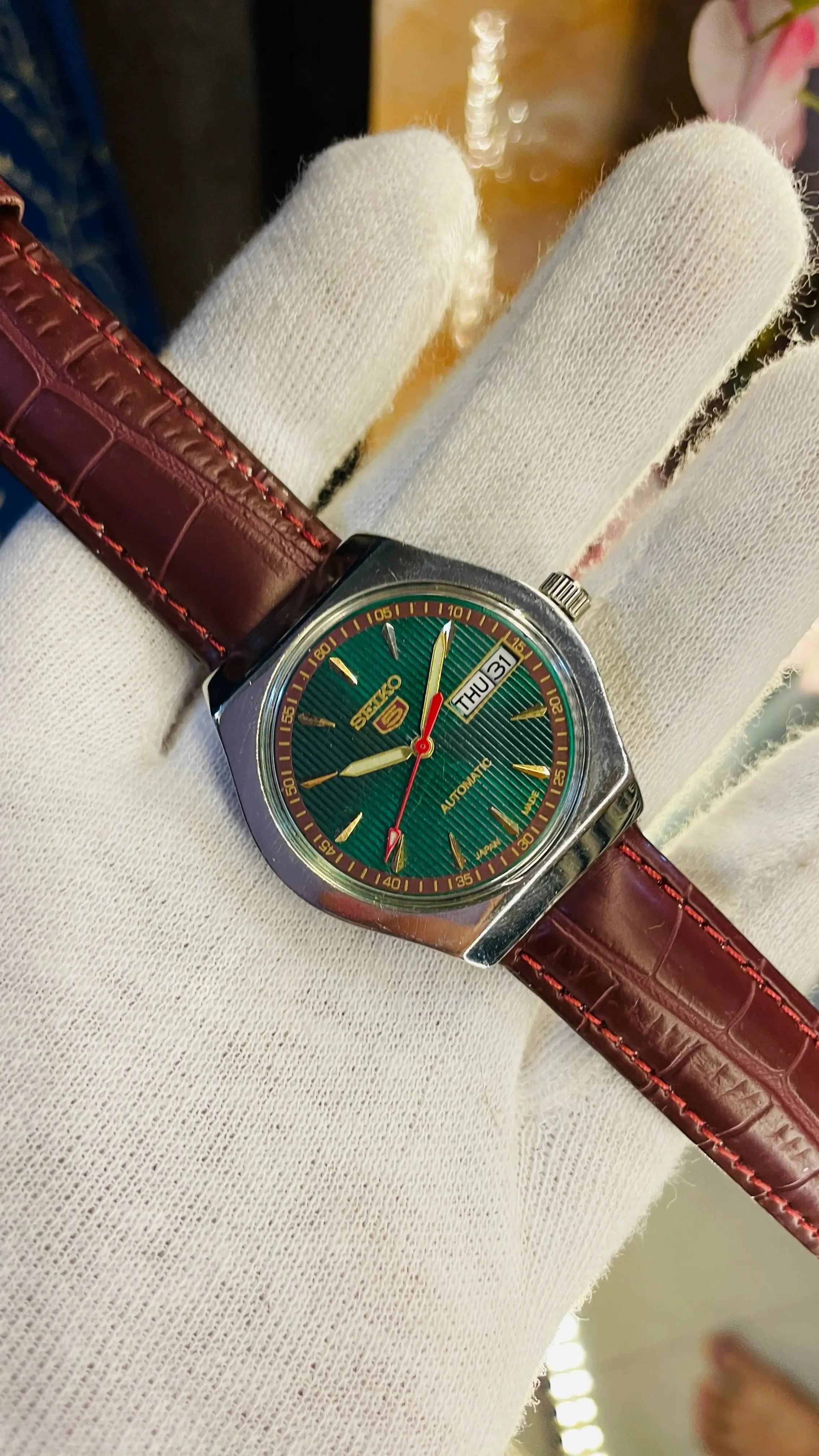 Seiko 5 Automatic Men’s Watch – Vintage Japan Model | Restored & Ready to Wear National Watches