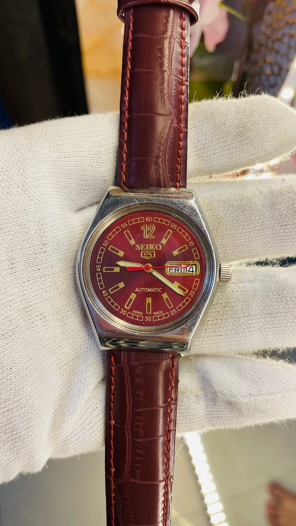 Seiko 5 Automatic Men’s Watch – Vintage Japan Model | Restored & Ready to Wear