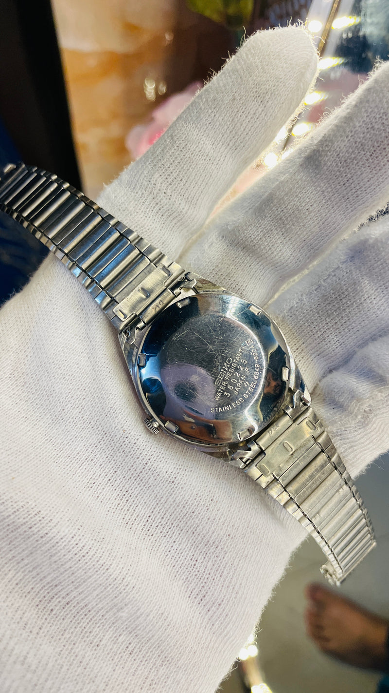 Seiko 5 Automatic Men’s Watch – Vintage Japan Model | Restored & Ready to Wear