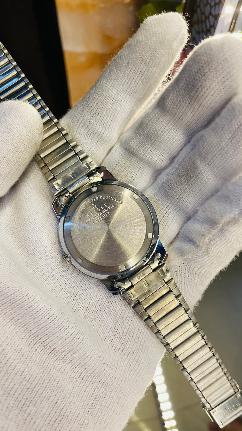 Seiko 5 Automatic Men’s Watch – Vintage Japan Model | Restored & Ready to Wear