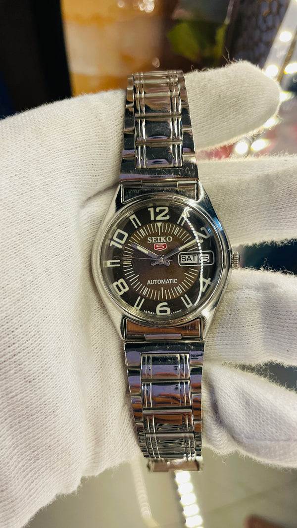 Seiko 5 Automatic Men’s Watch – Vintage Japan Model | Restored & Ready to Wear