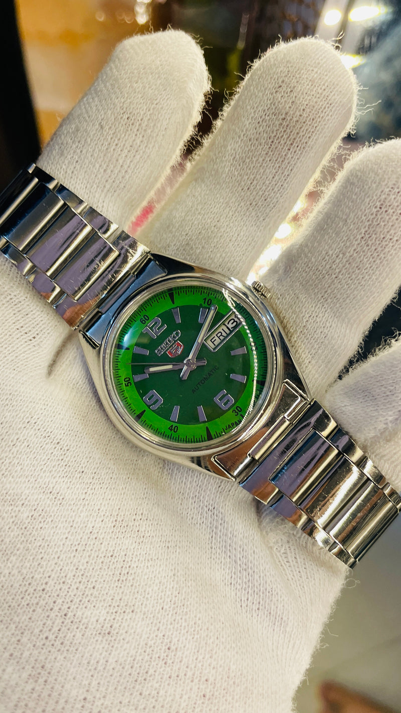 Seiko 5 Automatic Men’s Watch – Vintage Japan Model | Restored & Ready to Wear