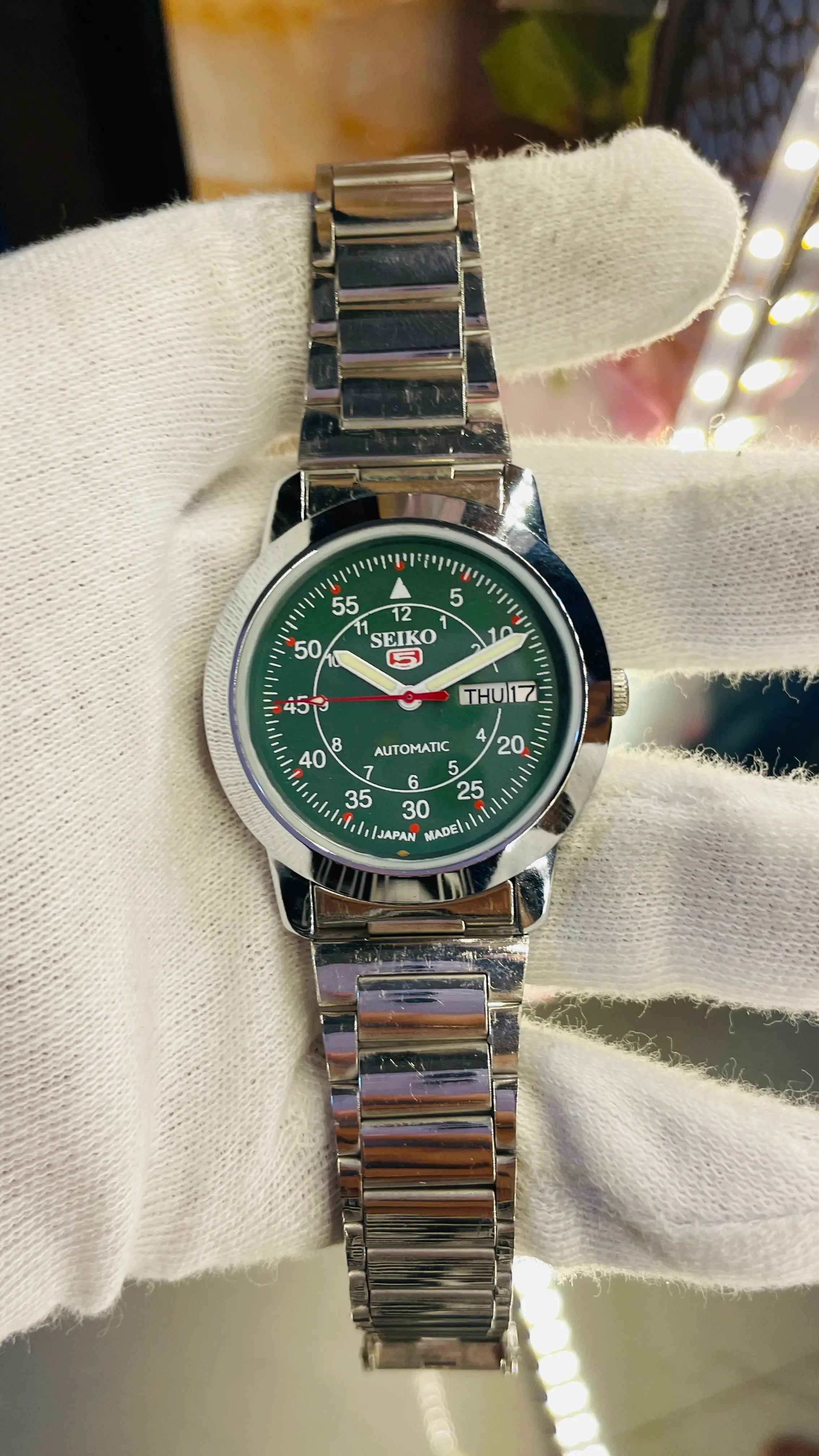 Seiko 5 Automatic Men’s Watch – Vintage Japan Model | Restored & Ready to Wear National Watches