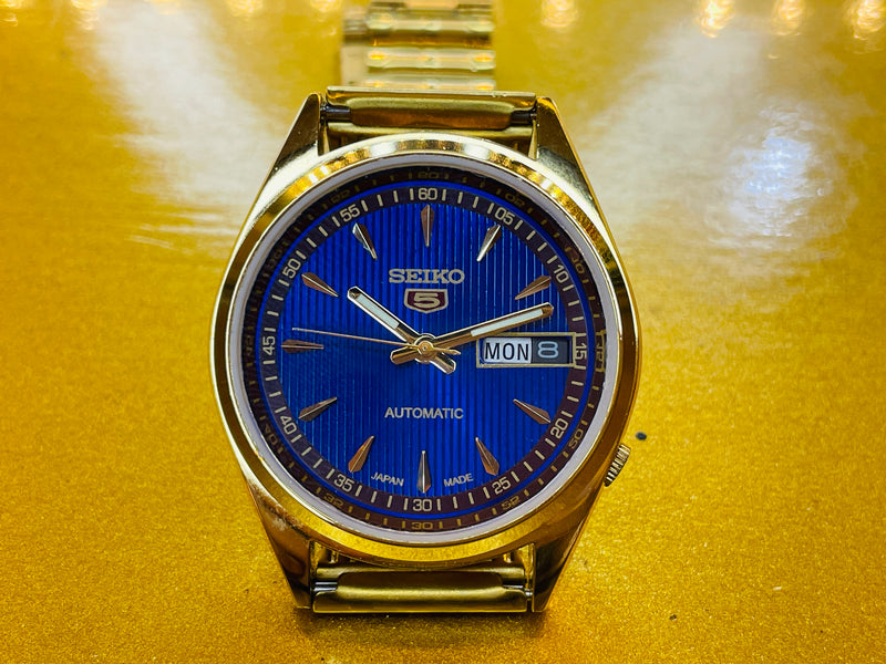 Seiko 5 Black Dial Automatic Vintage Watch