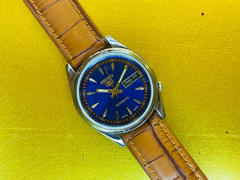 Seiko 5 Black Dial Automatic Vintage Watch
