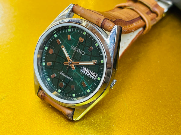 Seiko 5 Black Dial Automatic Vintage Watch