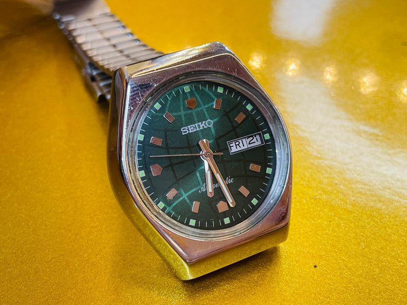 Seiko 5 Black Dial Automatic Vintage Watch