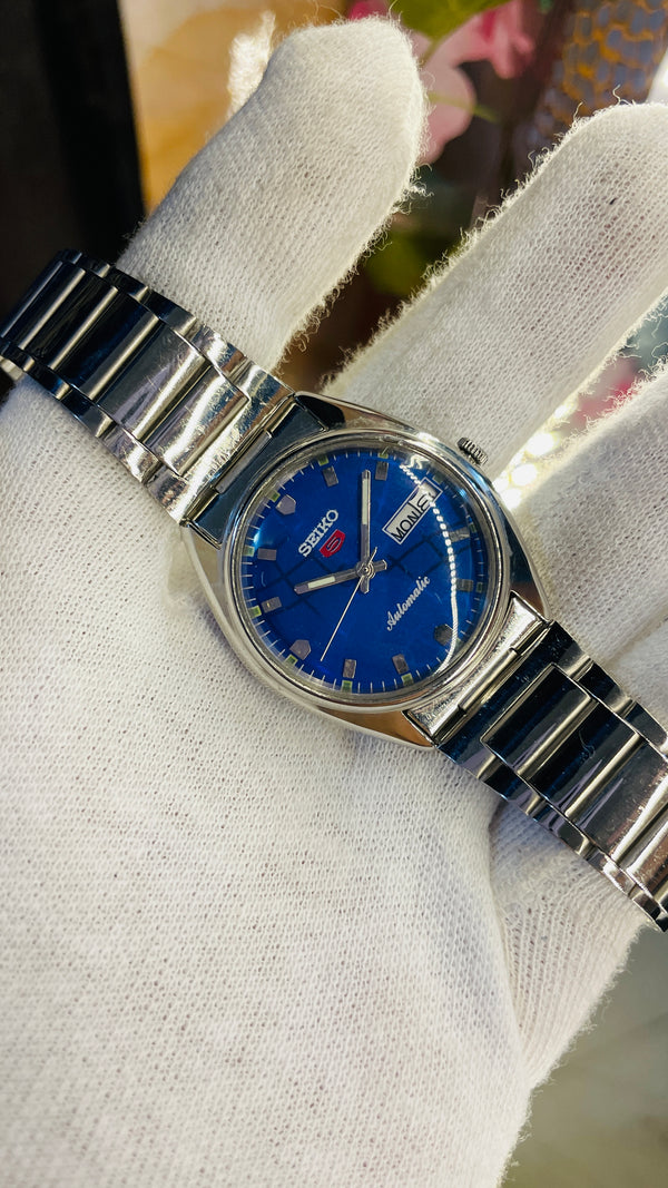 Seiko 5 Automatic Men’s Watch – Vintage Japan Model | Restored & Ready to Wear
