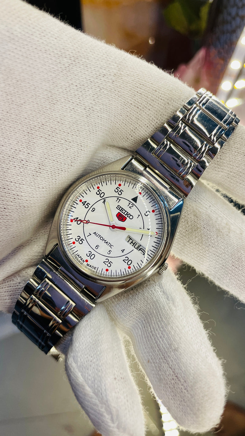 Seiko 5 Automatic Men’s Watch – Vintage Japan Model | Restored & Ready to Wear