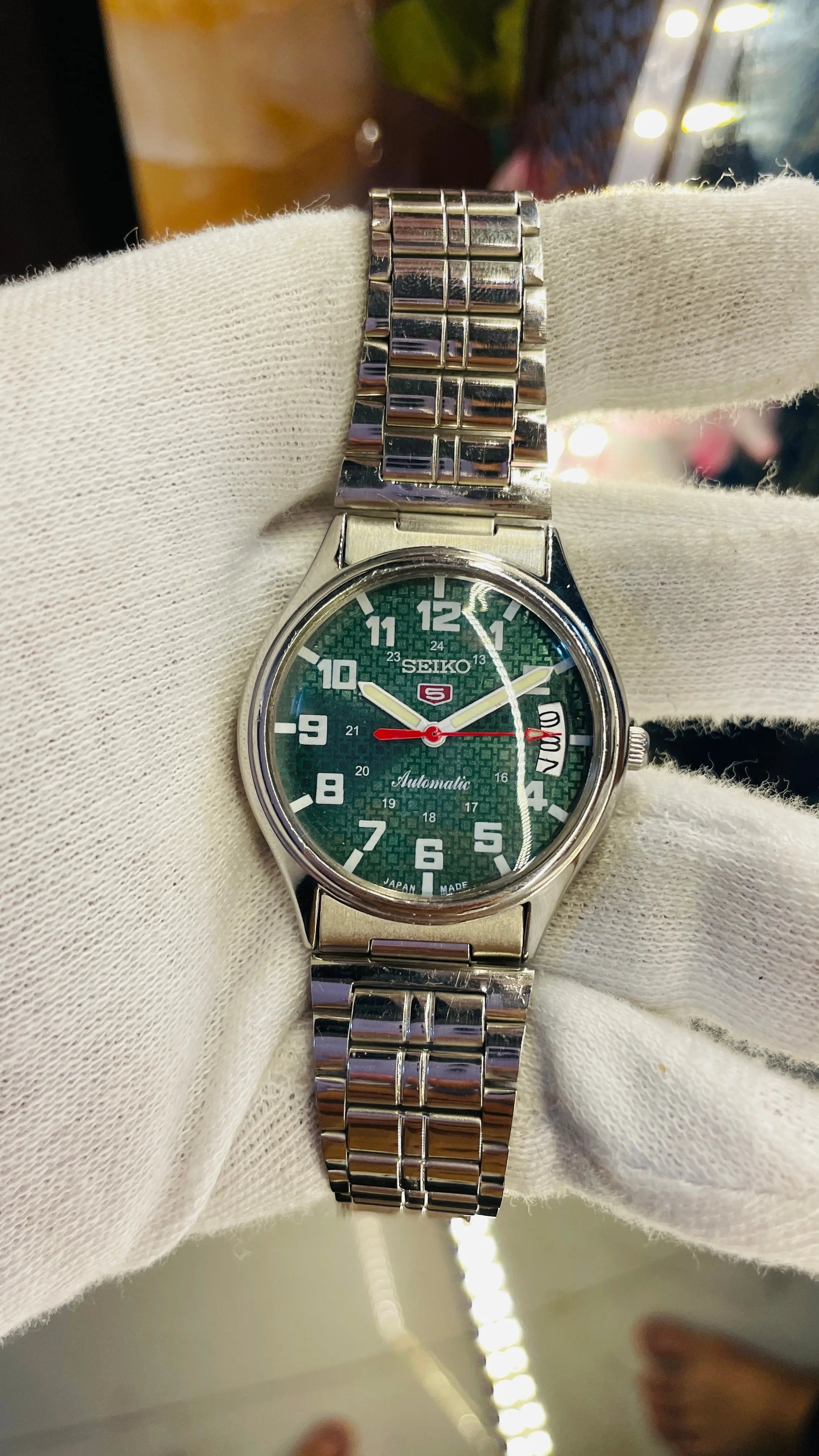 Seiko 5 Automatic Men’s Watch – Vintage Japan Model | Restored & Ready to Wear National Watches