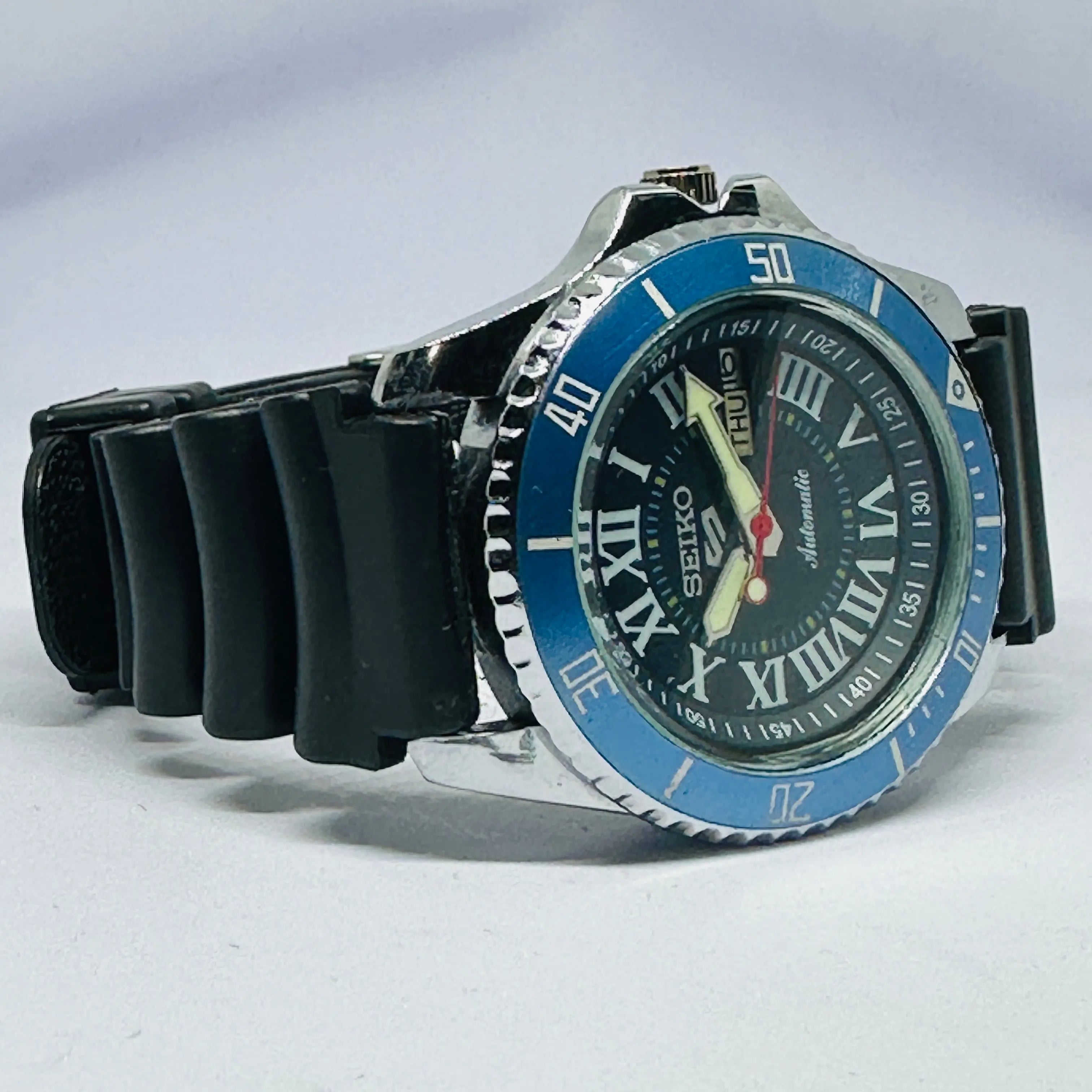 Seiko 5 Sports Automatic Watch – Refurbished Vintage | Japan-Made Men’s Timepiece National Watches