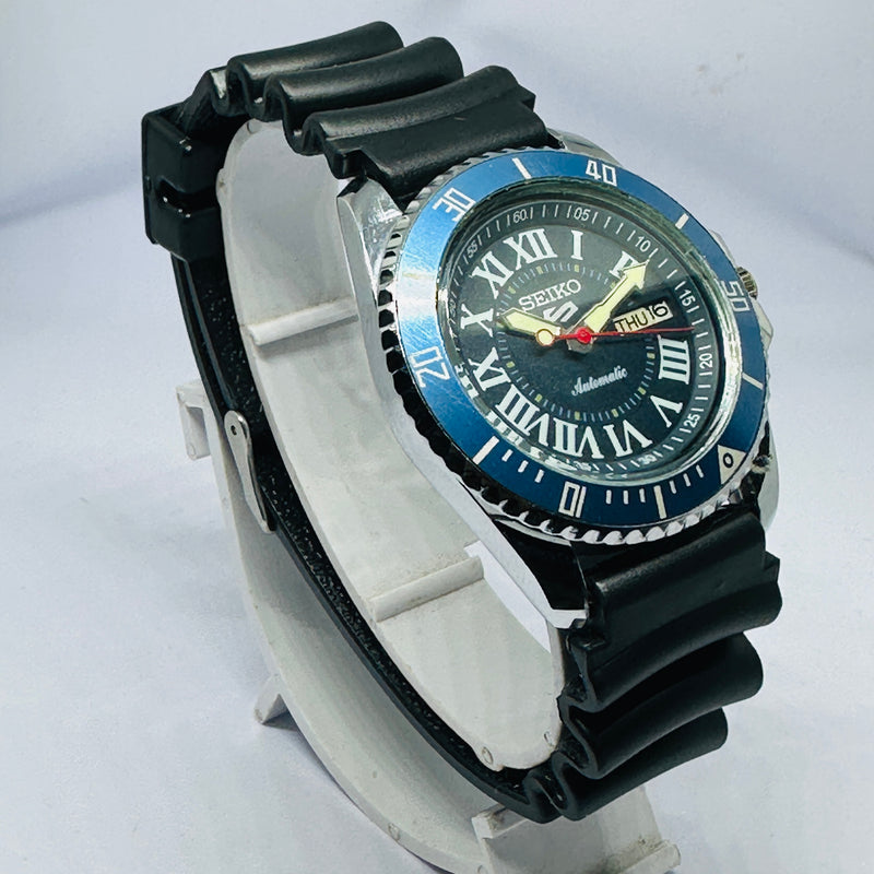 Seiko 5 Sports Automatic Watch – Refurbished Vintage | Japan-Made Men’s Timepiece