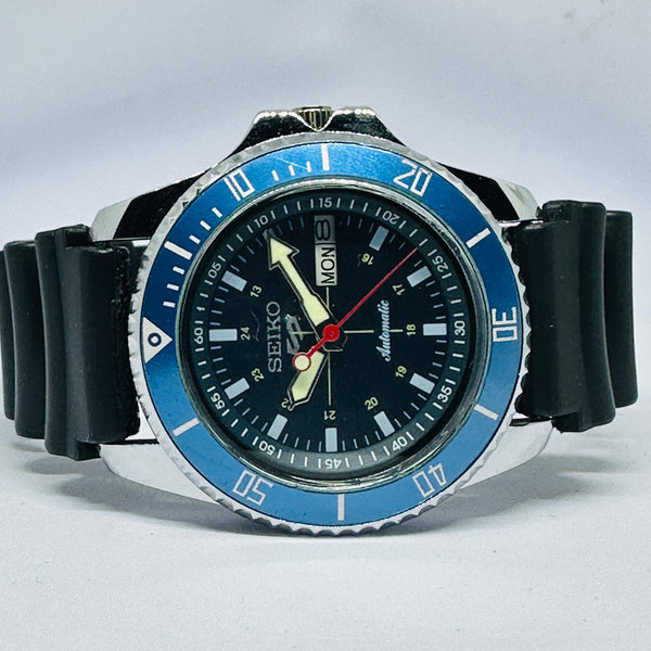 Seiko 5 Sports Automatic Watch – Refurbished Vintage | Japan-Made Men’s Timepiece