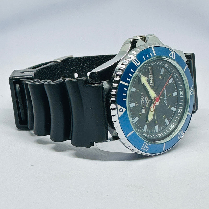 Seiko 5 Sports Automatic Watch – Refurbished Vintage | Japan-Made Men’s Timepiece