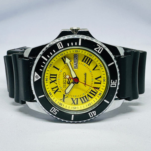 Seiko 5 Sports Automatic Watch – Refurbished Vintage | Japan-Made Men’s Timepiece
