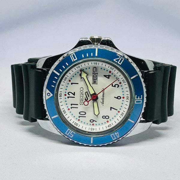 Seiko 5 Sports Automatic Watch – Refurbished Vintage | Japan-Made Men’s Timepiece