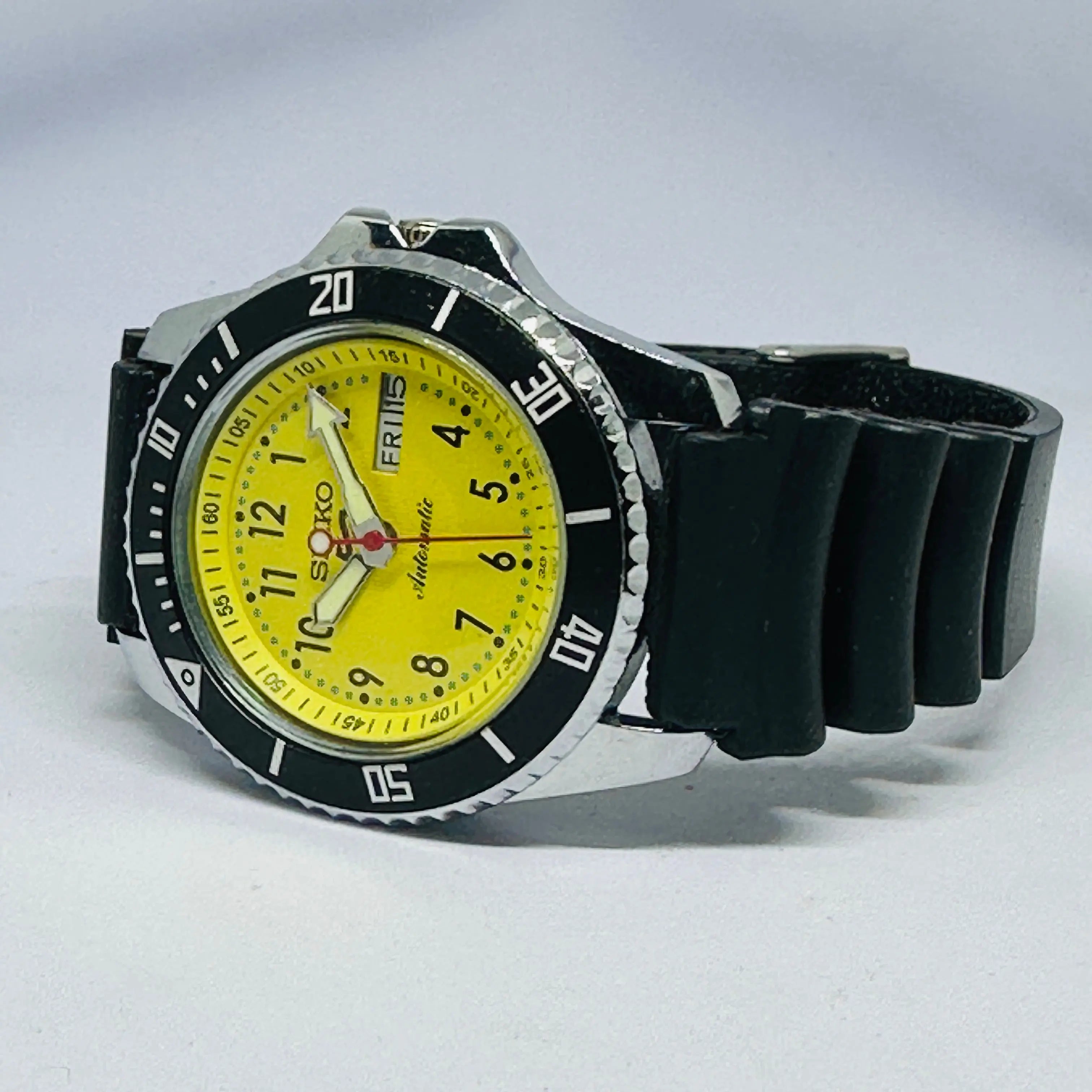 Seiko 5 Sports Automatic Watch – Refurbished Vintage | Japan-Made Men’s Timepiece National Watches