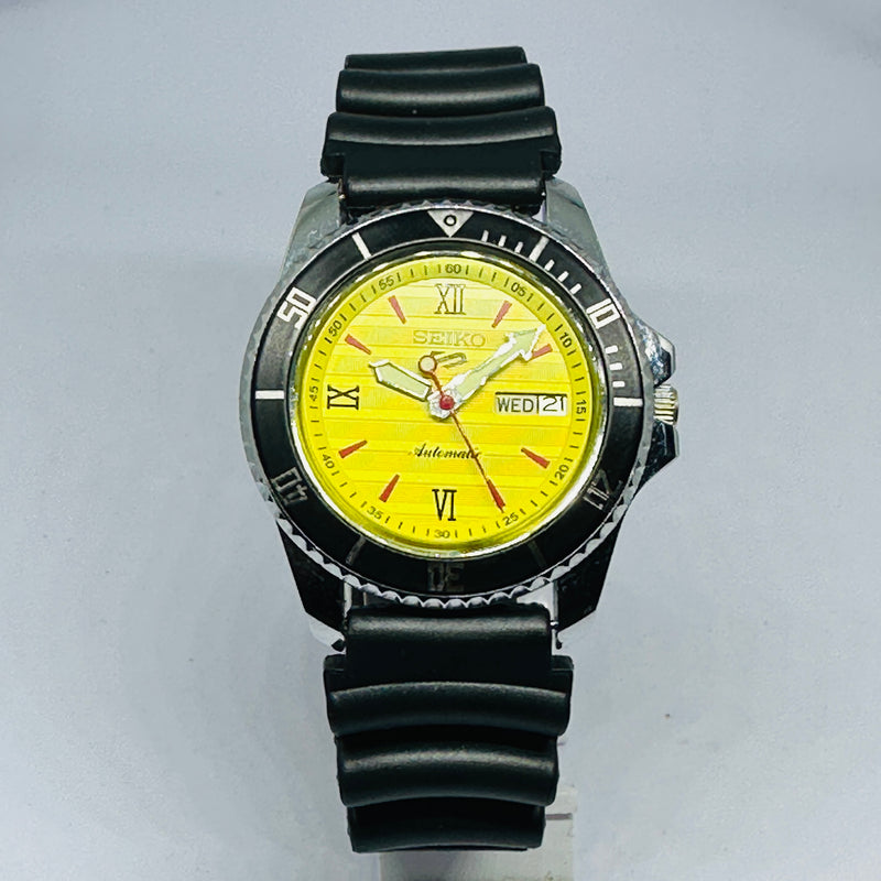 Seiko 5 Sports Automatic Watch – Refurbished Vintage | Japan-Made Men’s Timepiece
