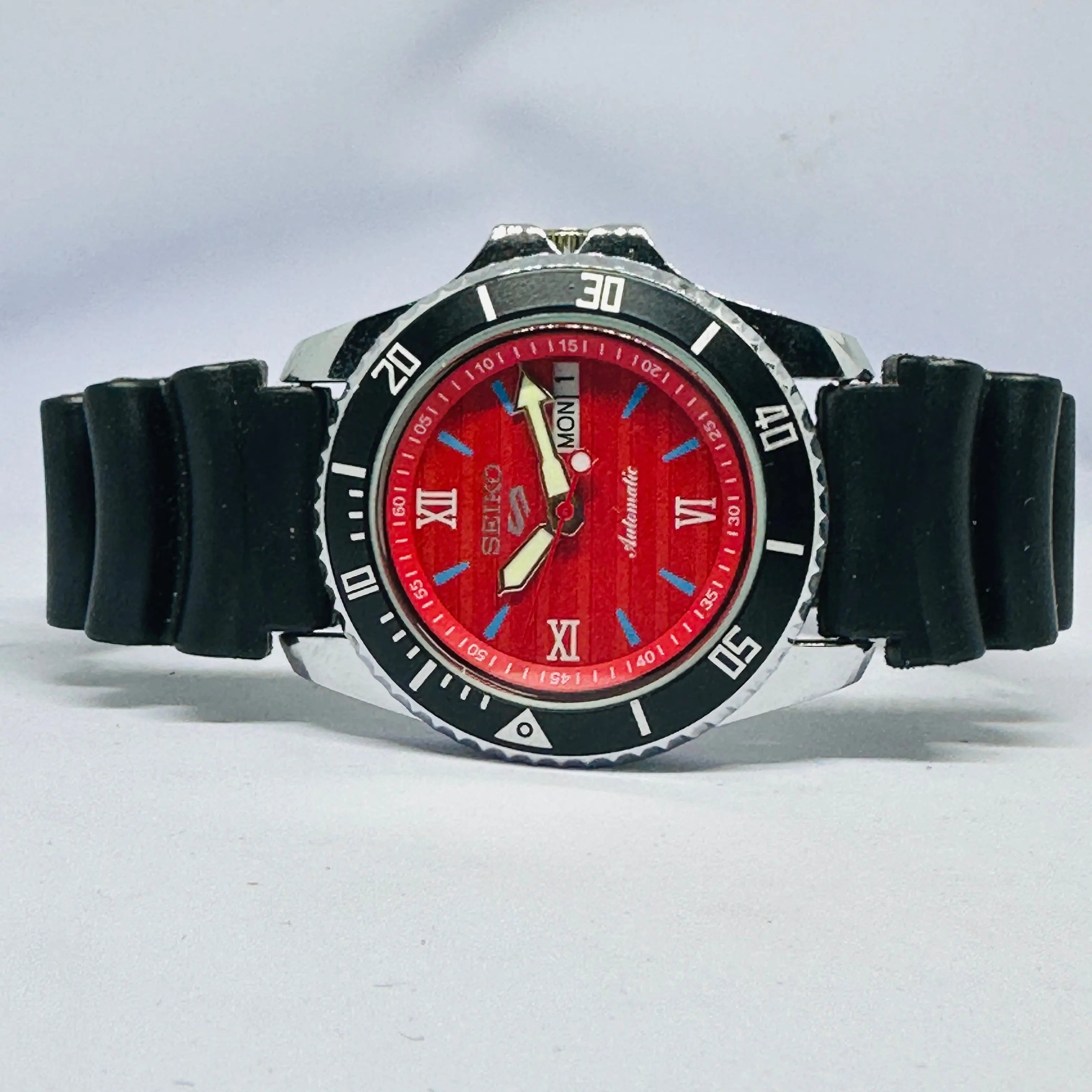 Seiko 5 Sports Automatic Watch – Refurbished Vintage | Japan-Made Men’s Timepiece National Watches