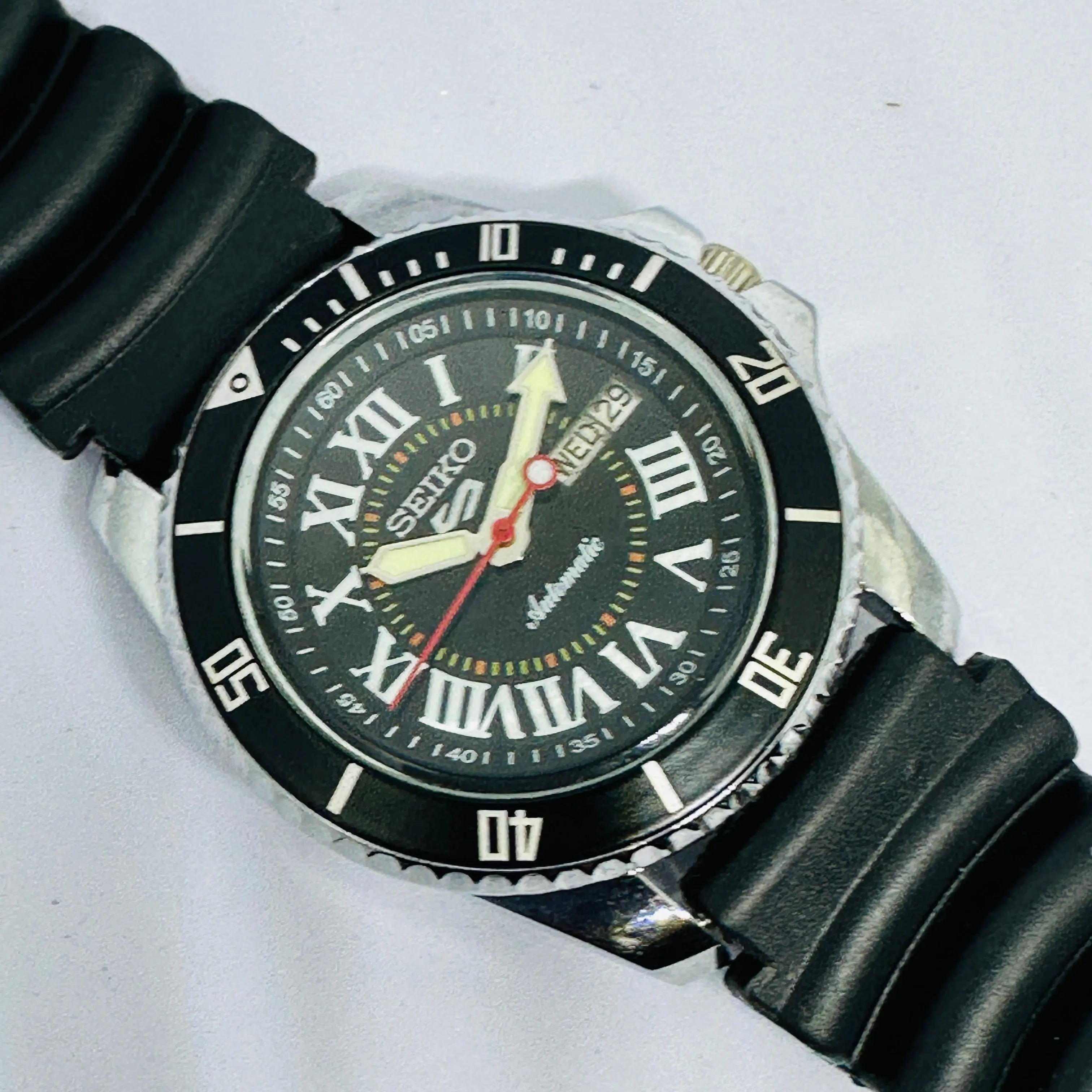 Seiko 5 Sports Automatic Watch – Refurbished Vintage | Japan-Made Men’s Timepiece National Watches