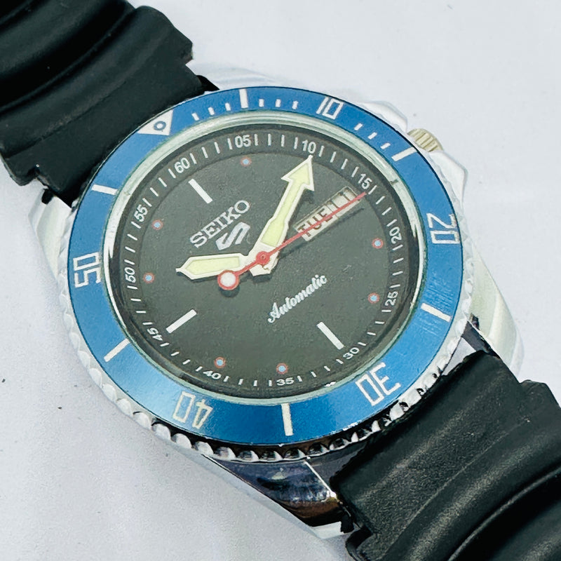 Seiko 5 Sports Automatic Watch – Refurbished Vintage | Japan-Made Men’s Timepiece