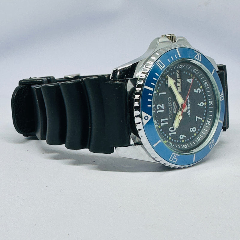 Seiko 5 Sports Automatic Watch – Refurbished Vintage | Japan-Made Men’s Timepiece