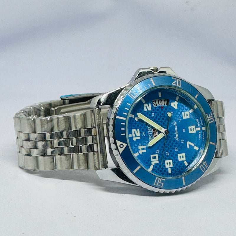 Seiko 5 Sports Automatic Watch – Refurbished Vintage | Japan-Made Men’s Timepiece