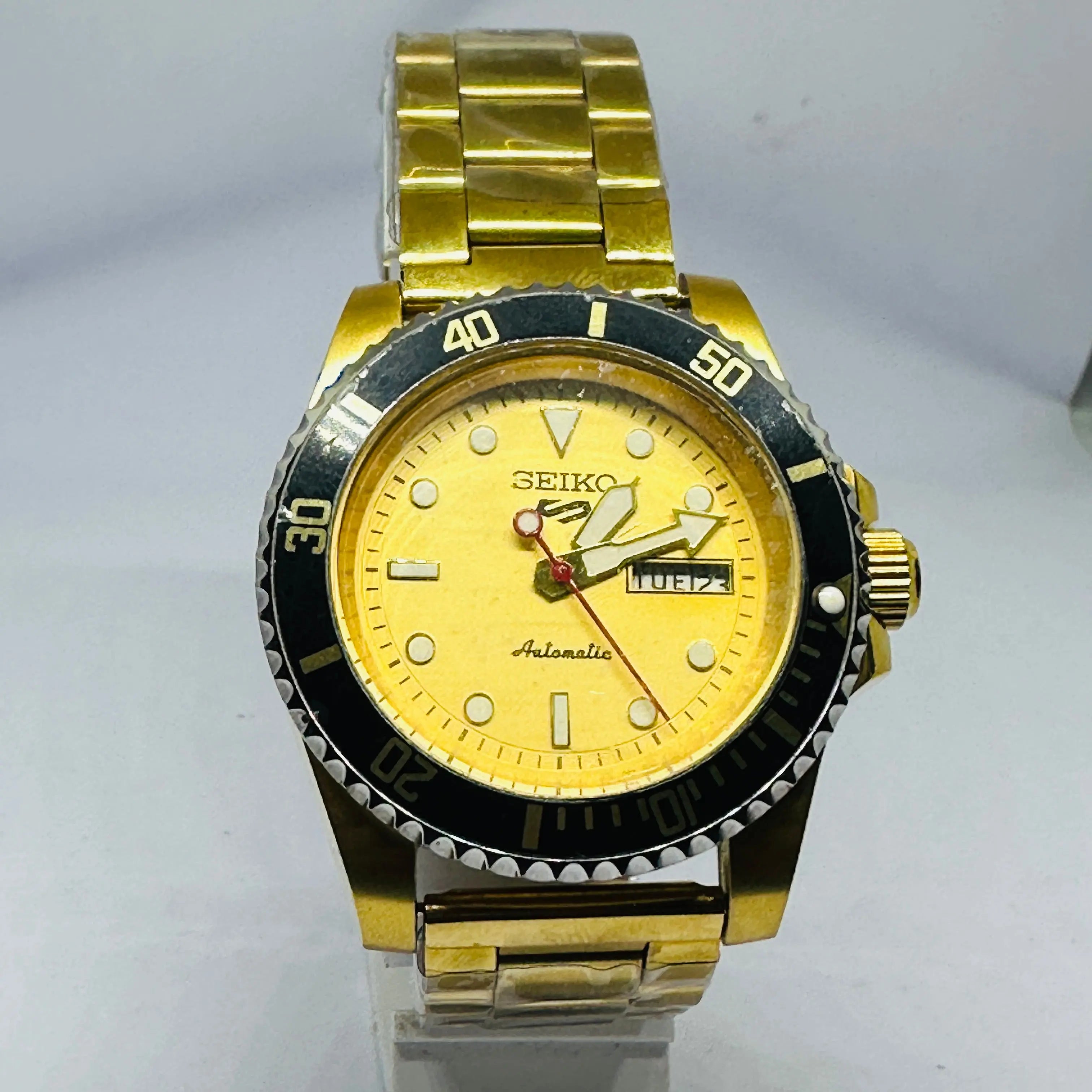 Seiko 5 Sports Automatic Watch – Refurbished Vintage | Japan-Made Men’s Timepiece National Watches