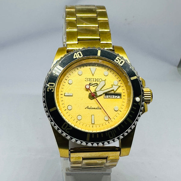 Seiko 5 Sports Automatic Watch – Refurbished Vintage | Japan-Made Men’s Timepiece