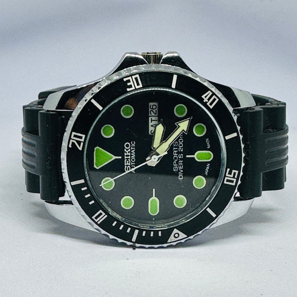 Seiko 5 Sports Automatic Watch – Refurbished Vintage | Japan-Made Men’s Timepiece