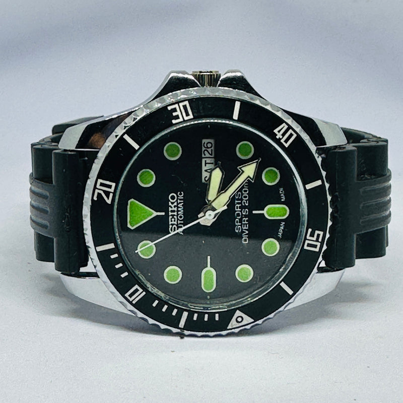 Seiko 5 Sports Automatic Watch – Refurbished Vintage | Japan-Made Men’s Timepiece