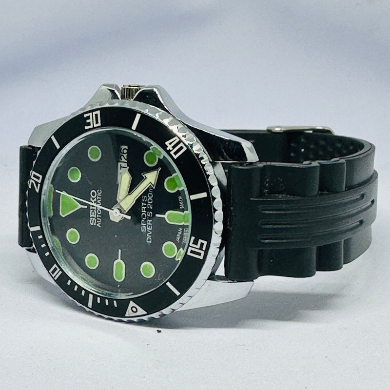 Seiko 5 Sports Automatic Watch – Refurbished Vintage | Japan-Made Men’s Timepiece
