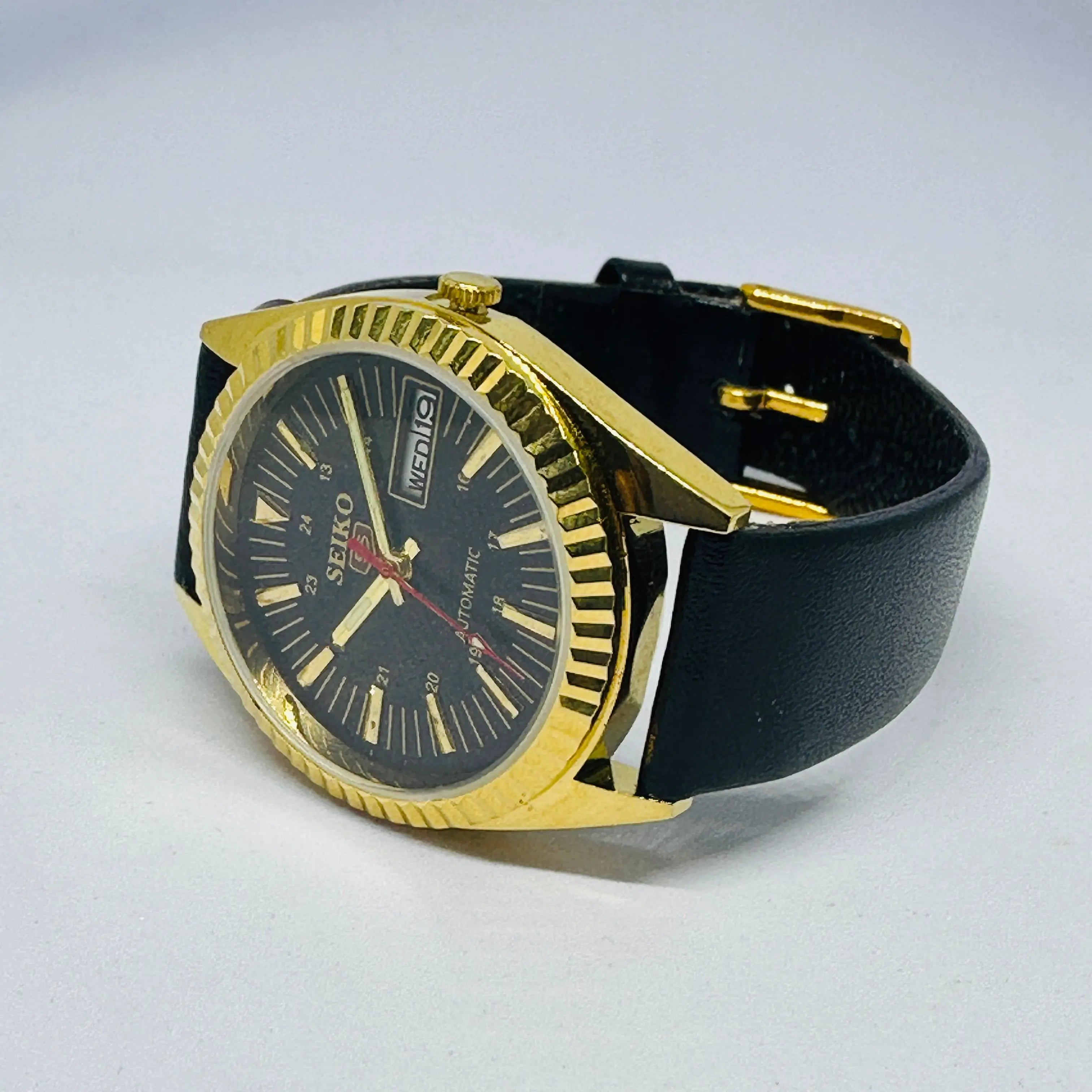 Seiko 5 Automatic Men’s Watch – Vintage Japan Model | Restored & Ready to Wear National Watches
